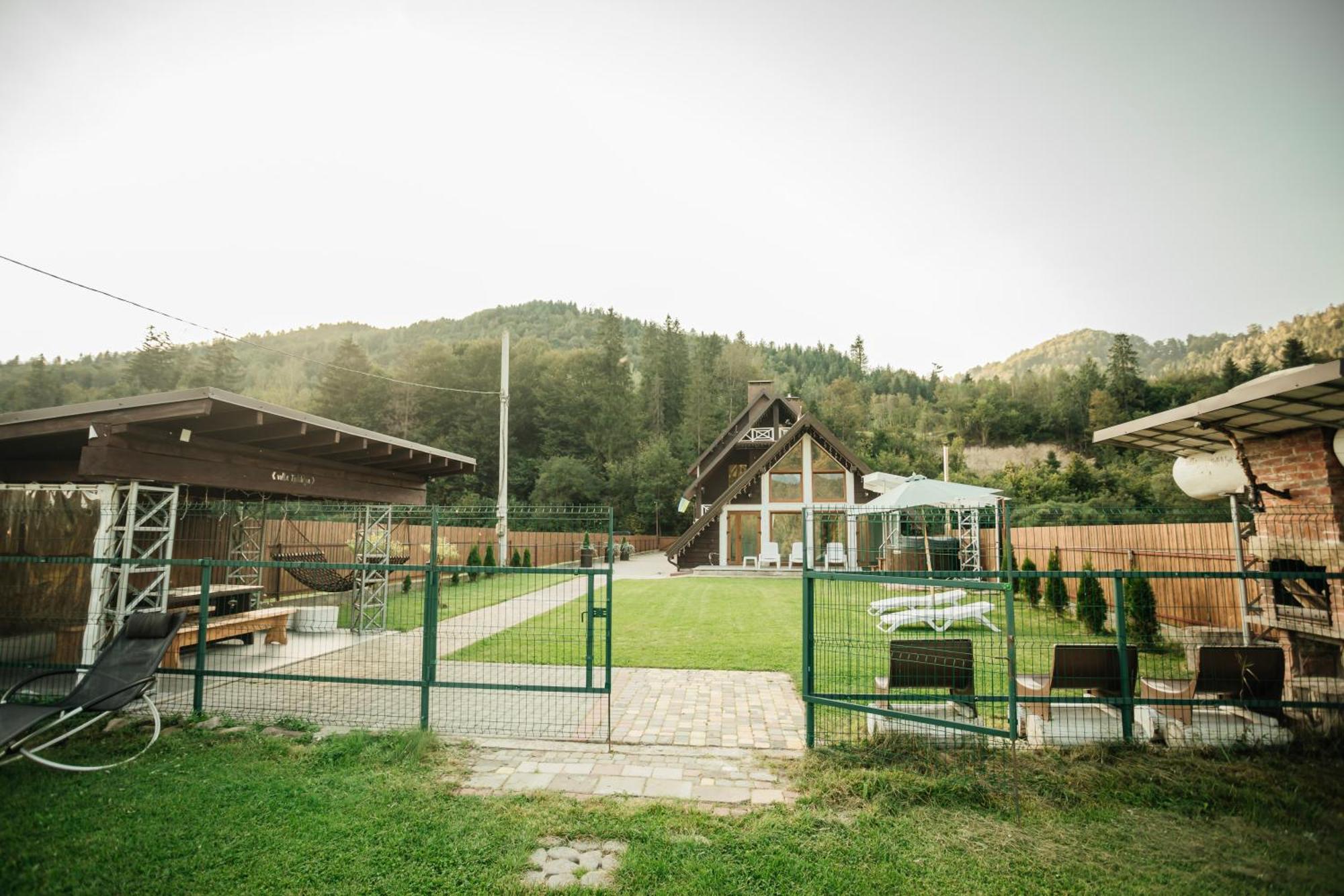 Villa Tukhlay Tukhlya エクステリア 写真